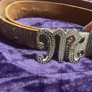 Miss silver distressed belt